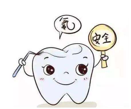 轻度氟斑牙1.jpg